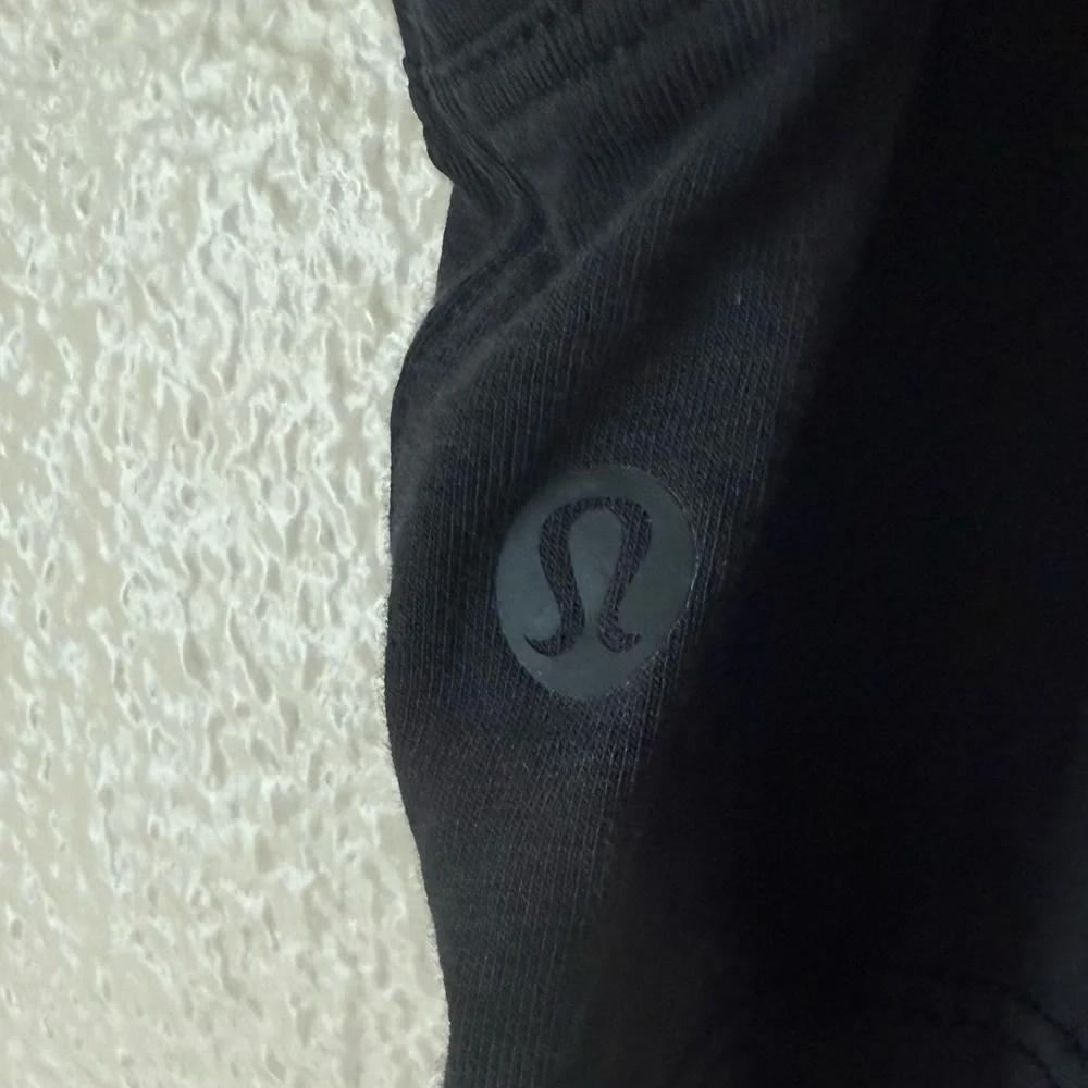 lululemon athletica Black Crop Muscle Tank
